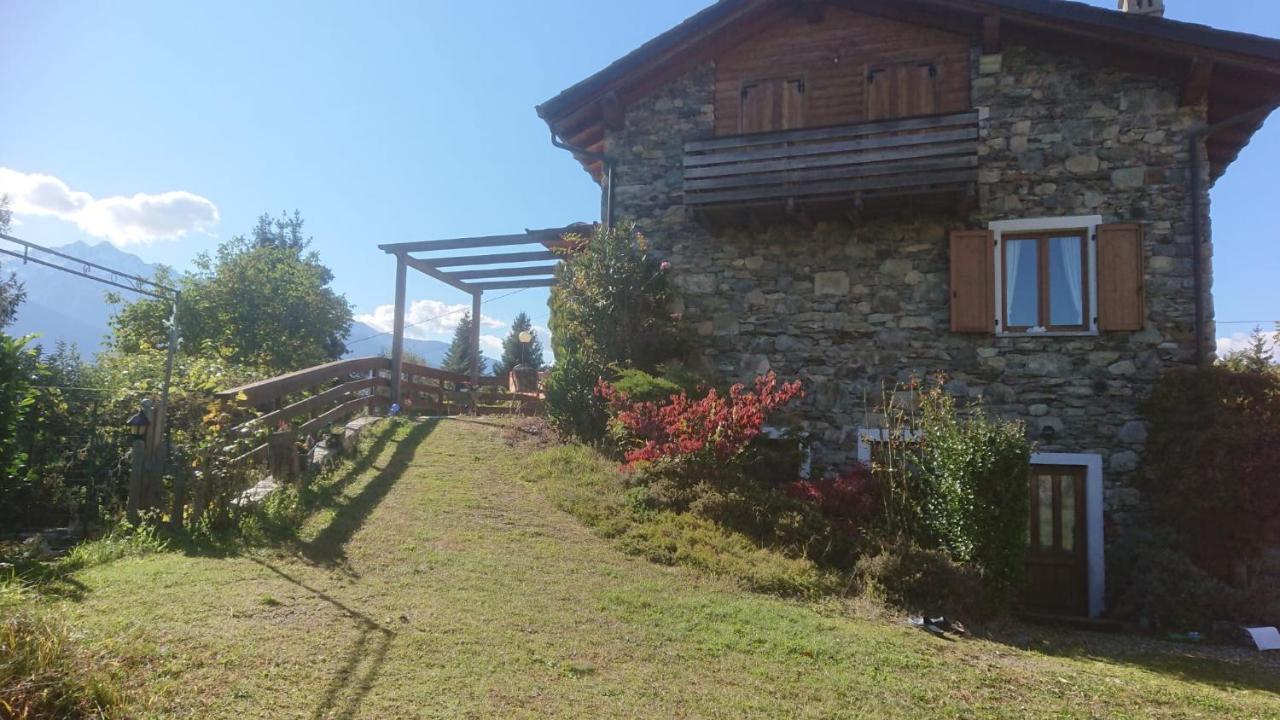 Villa Casa Delle Rose Teglio Exterior foto
